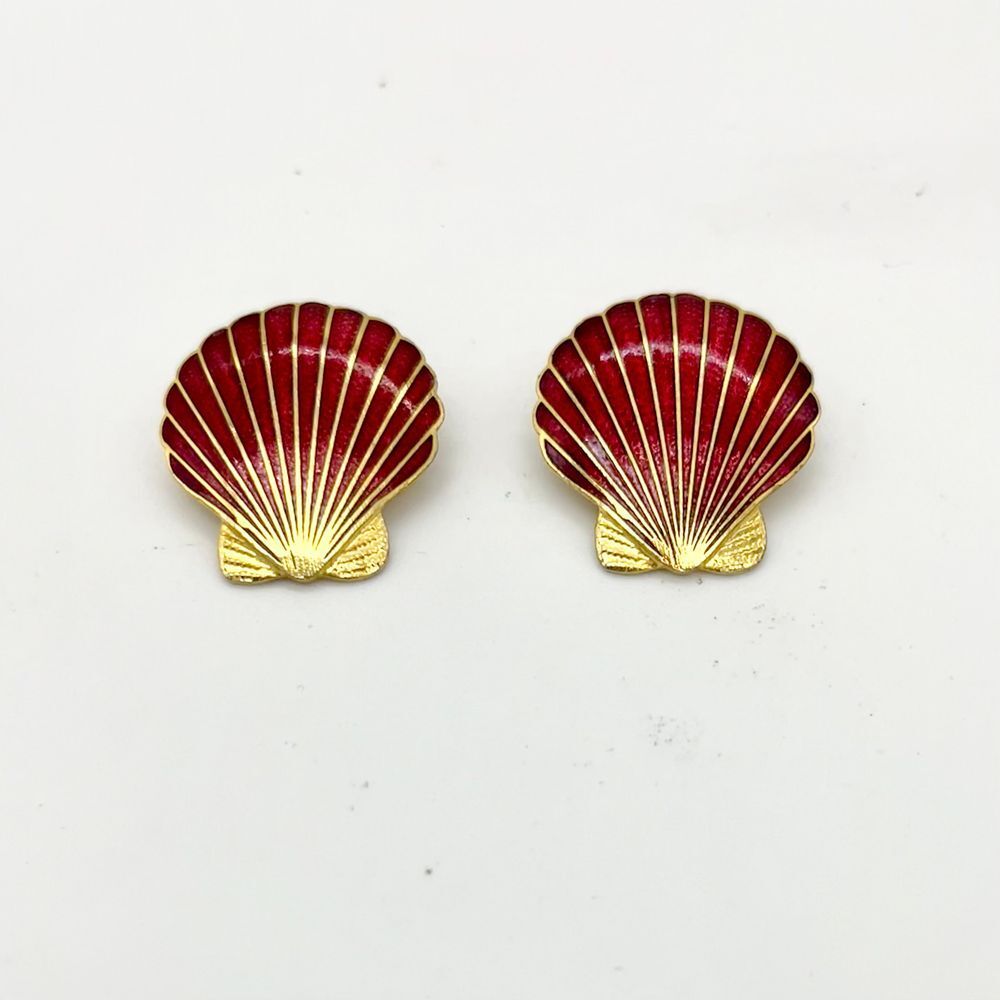 Vintage SG Red Enamel Shell Clip-On Earrings Gold Tone Nautical Beach Jewelry